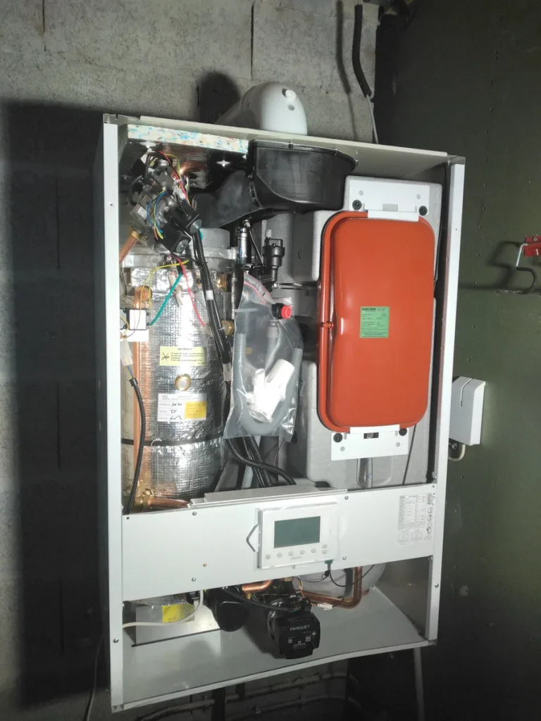 Réalisation de chauffage par Julien Plomberie, plombier à Pleuven